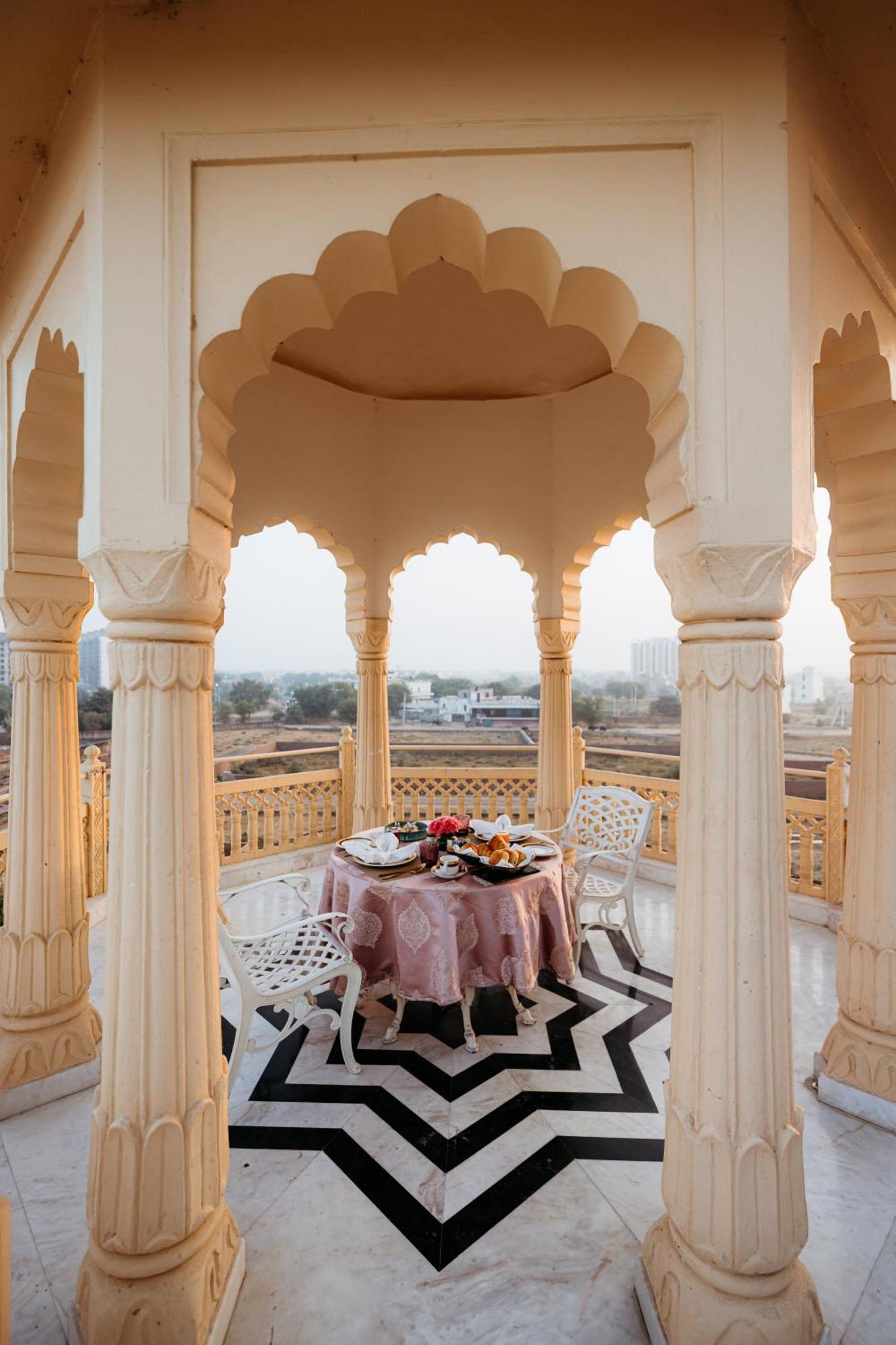 Hotel Anantara Jewel Bagh Divisione di Jaipur Esterno foto
